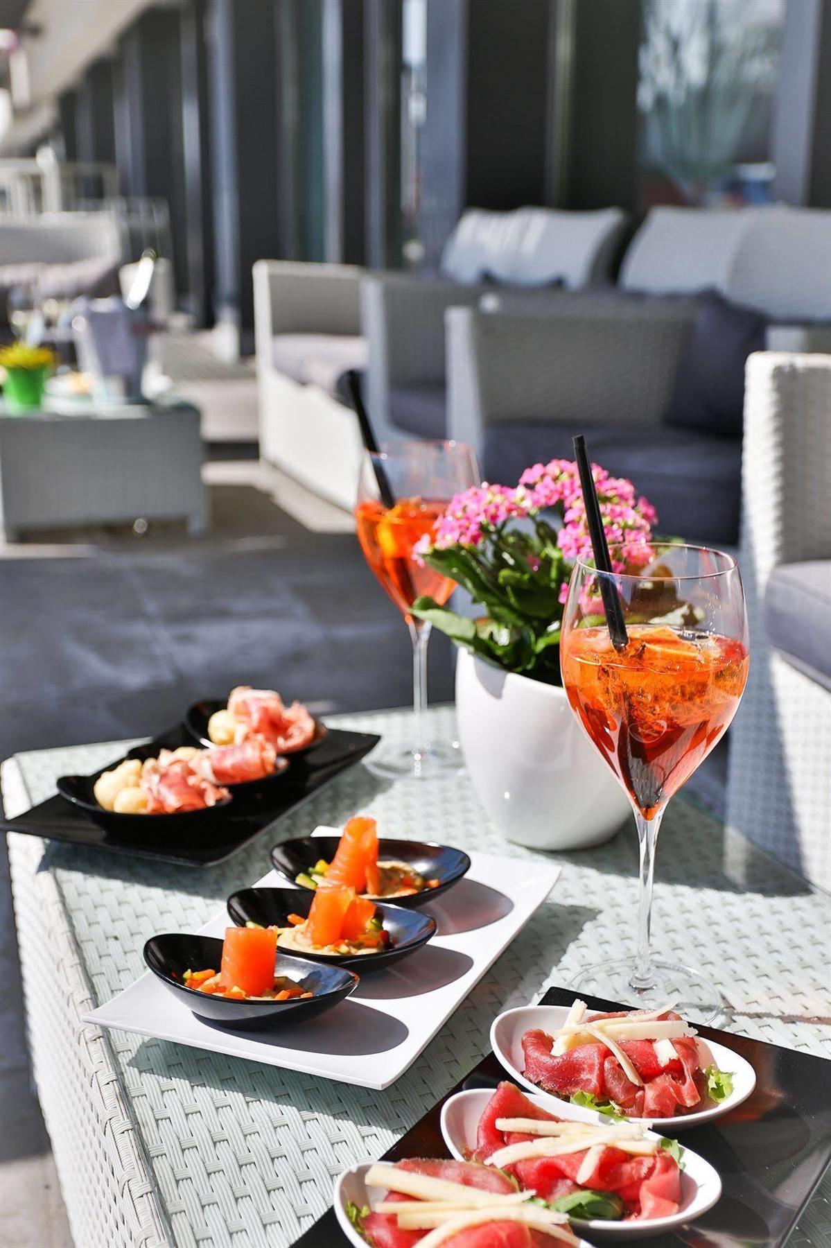 One Hotel & Restaurant Dalmine Exterior foto